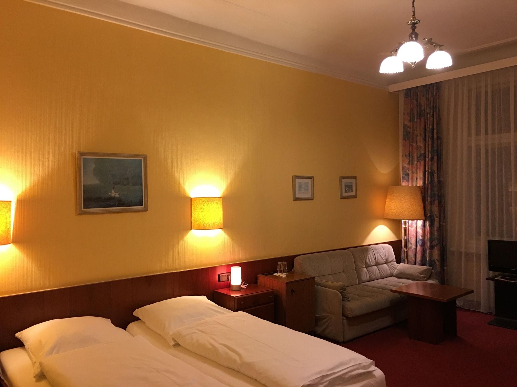 Kurfuerst Am Kurfuerstendamm Berlin Eksteriør bilde